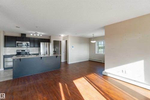 214 12660 142 Avenue, Edmonton, AB - Indoor Photo Showing Kitchen