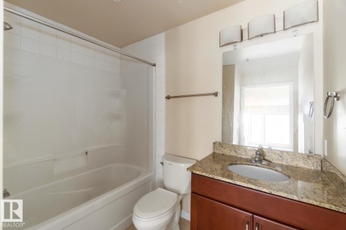 214 12660 142 Avenue, Edmonton, AB - Indoor Photo Showing Bathroom