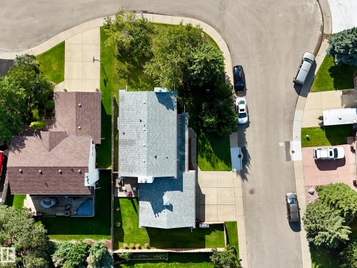 240 Waygood Road, Edmonton, AB - Outdoor