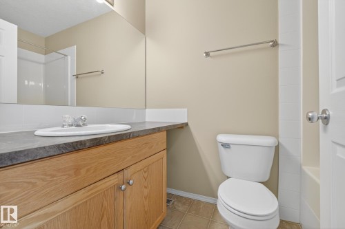 71 230 Edwards Drive, Edmonton, AB - Indoor Photo Showing Bathroom
