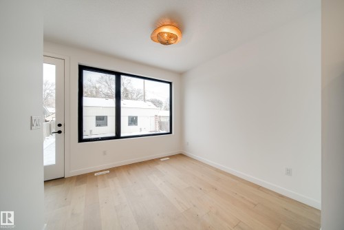 7540 80 Avenue, Edmonton, AB - Indoor Photo Showing Other Room