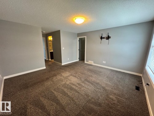 1352 Secord Landing Landing, Edmonton, AB - Indoor Photo Showing Other Room