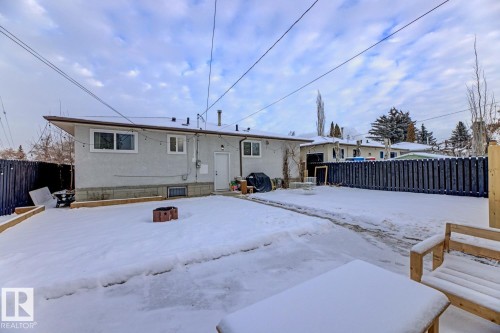 6823 98 Avenue, Edmonton, AB - Outdoor With Exterior