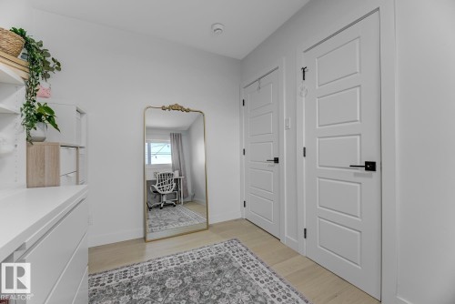 6823 98 Avenue, Edmonton, AB - Indoor Photo Showing Other Room