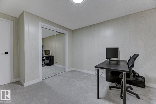 6823 98 Avenue, Edmonton, AB - Indoor Photo Showing Office