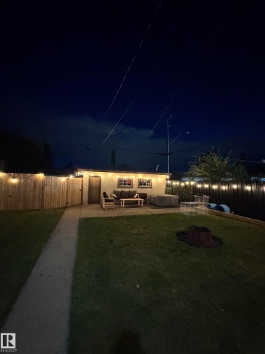 6823 98 Avenue, Edmonton, AB - Outdoor