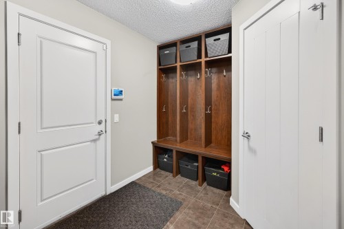 21711 85 Avenue, Edmonton, AB - Indoor Photo Showing Other Room