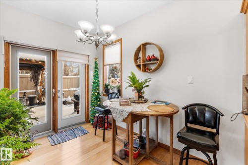 4933 48 Avenue, Onoway, AB - Indoor Photo Showing Dining Room
