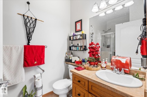 4933 48 Avenue, Onoway, AB - Indoor Photo Showing Bathroom
