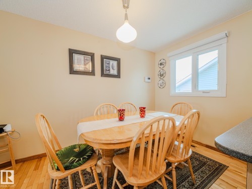 15212 60 Street, Edmonton, AB - Indoor Photo Showing Dining Room
