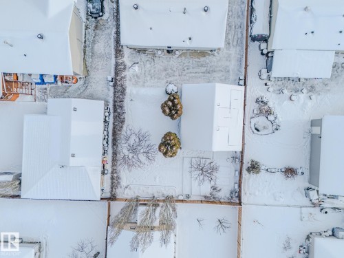 15212 60 Street, Edmonton, AB - 