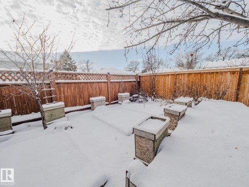 15212 60 Street, Edmonton, AB - Outdoor