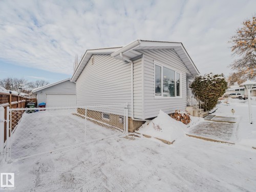 15212 60 Street, Edmonton, AB - Outdoor With Exterior