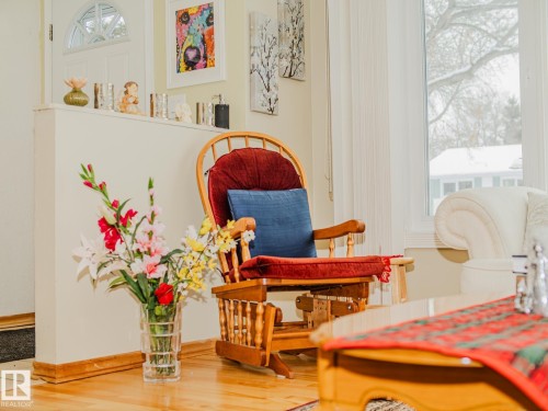 15212 60 Street, Edmonton, AB - Indoor