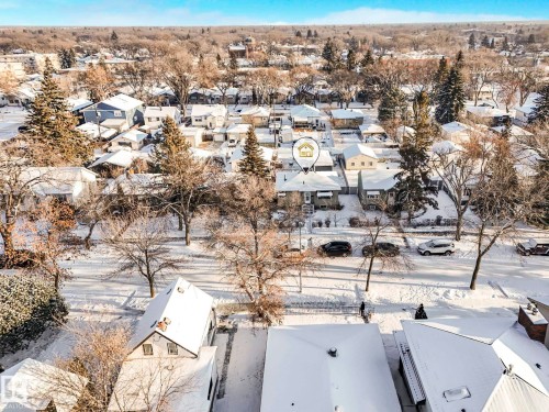 11927 68 Street, Edmonton, AB - Outdoor With View
