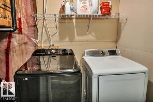 1512 70 Street Sw, Edmonton, AB - Indoor Photo Showing Laundry Room