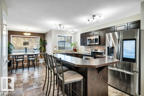 1512 70 Street Sw, Edmonton, AB - Indoor Photo Showing Kitchen With Upgraded Kitchen