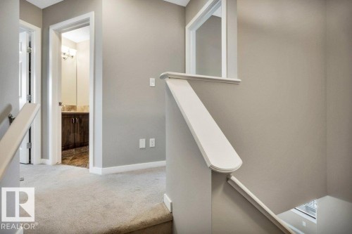 1512 70 Street Sw, Edmonton, AB - Indoor Photo Showing Other Room