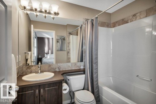 1512 70 Street Sw, Edmonton, AB - Indoor Photo Showing Bathroom