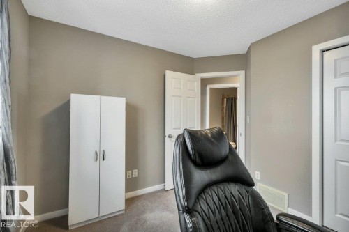 1512 70 Street Sw, Edmonton, AB - Indoor