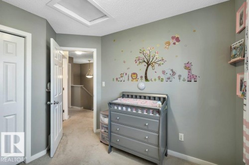 1512 70 Street Sw, Edmonton, AB - Indoor Photo Showing Bedroom