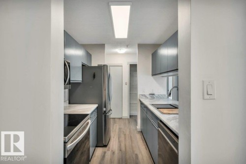 134 17447 98A Avenue, Edmonton, AB - Indoor Photo Showing Kitchen