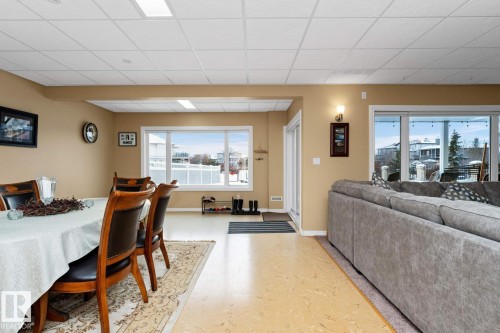 3211 62 Street, Beaumont, AB - Indoor
