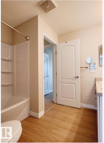47 16728 115 Street, Edmonton, AB - Indoor Photo Showing Bathroom