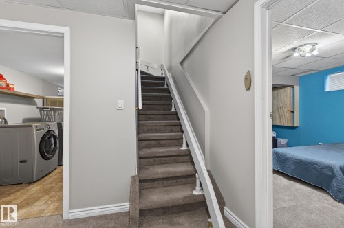 465 Riverpark, Fort Saskatchewan, AB - Indoor Photo Showing Laundry Room