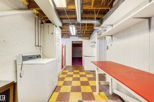 10525 134 Street, Edmonton, AB - Indoor Photo Showing Other Room