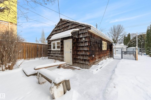 10525 134 Street, Edmonton, AB - Outdoor