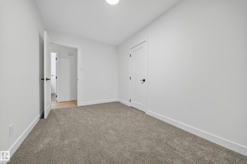 11147 36A Avenue, Edmonton, AB - Indoor Photo Showing Other Room