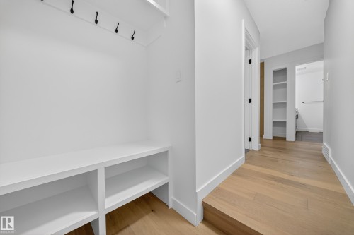 11147 36A Avenue, Edmonton, AB - Indoor Photo Showing Other Room