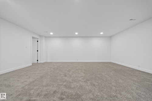 11147 36A Avenue, Edmonton, AB - Indoor