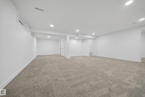 11147 36A Avenue, Edmonton, AB - Indoor