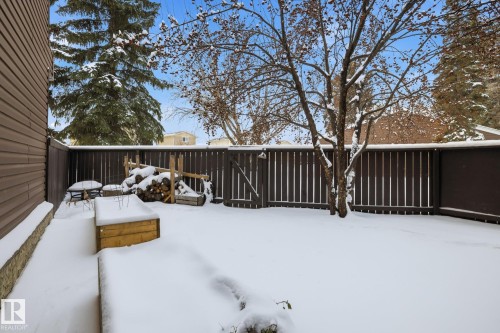 18024 96 Avenue, Edmonton, AB - Outdoor