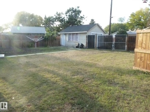 12836 107 Street, Edmonton, AB - Outdoor