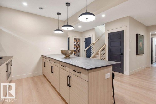 26 Easton Close, St. Albert, AB - Indoor Photo Showing Kitchen