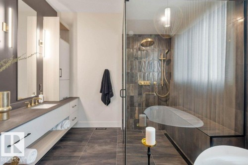 26 Easton Close, St. Albert, AB - Indoor Photo Showing Bathroom