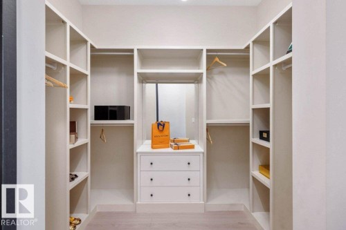 26 Easton Close, St. Albert, AB - Indoor With Storage