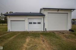 Garage with driveway - 