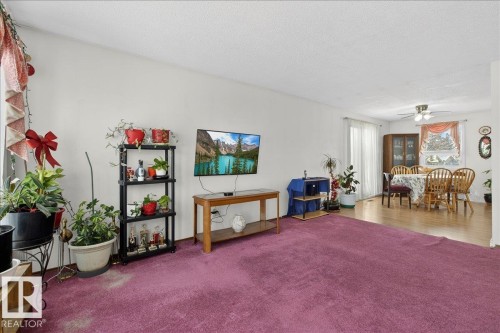 17003 109 Street, Edmonton, AB - Indoor