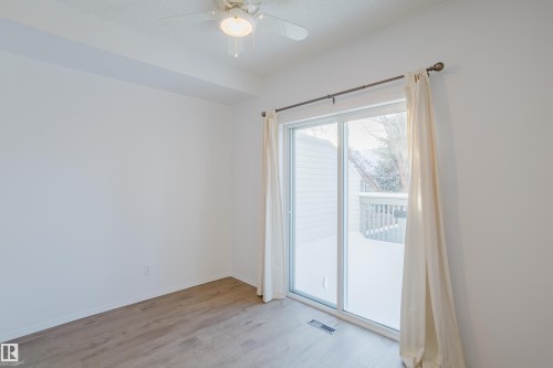 57 843 Youville Drive W, Edmonton, AB - Indoor Photo Showing Other Room