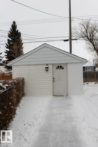 7211 83 Street, Edmonton, AB - Outdoor With Exterior