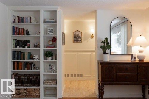 7211 83 Street, Edmonton, AB - Indoor