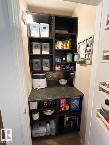 7211 83 Street, Edmonton, AB - Indoor Photo Showing Other Room