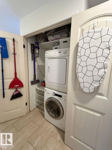 7211 83 Street, Edmonton, AB - Indoor Photo Showing Laundry Room