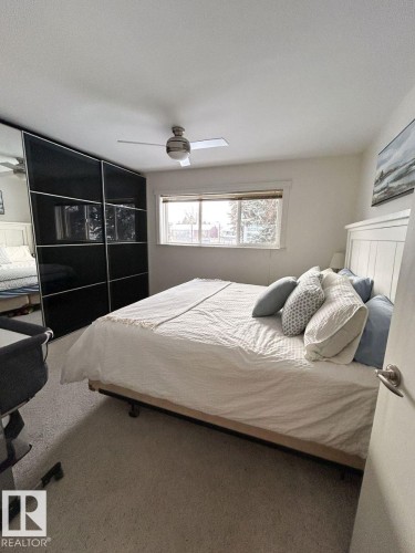 7211 83 Street, Edmonton, AB - Indoor Photo Showing Bedroom