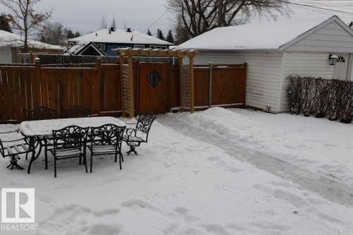 7211 83 Street, Edmonton, AB - Outdoor