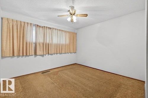 12224 55 Street Nw, Edmonton, AB - Indoor Photo Showing Other Room